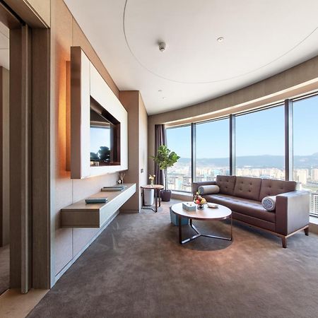 Kunming Huiyue Wyndham Hotel Dış mekan fotoğraf