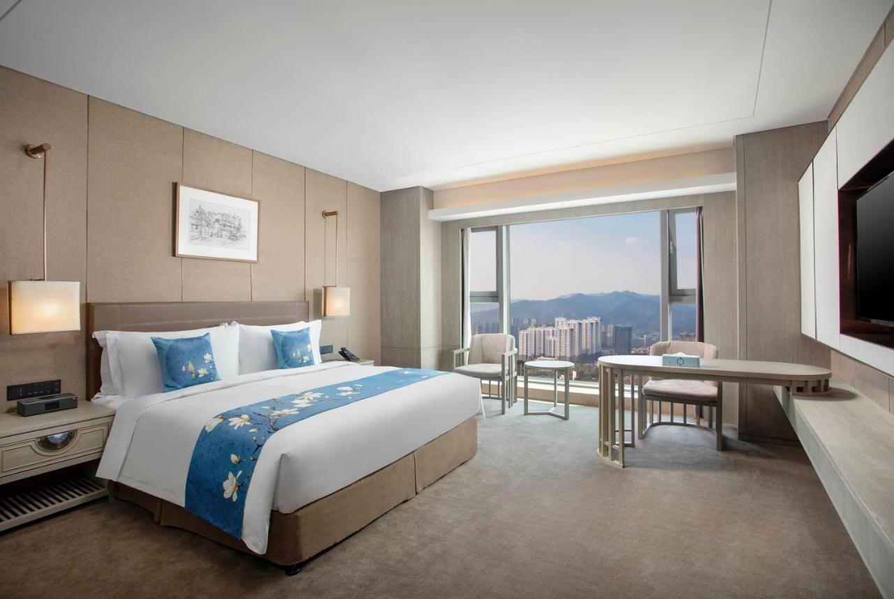 Kunming Huiyue Wyndham Hotel Dış mekan fotoğraf