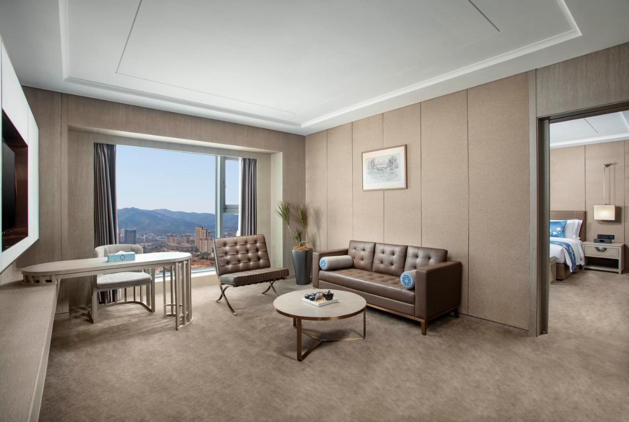 Kunming Huiyue Wyndham Hotel Dış mekan fotoğraf