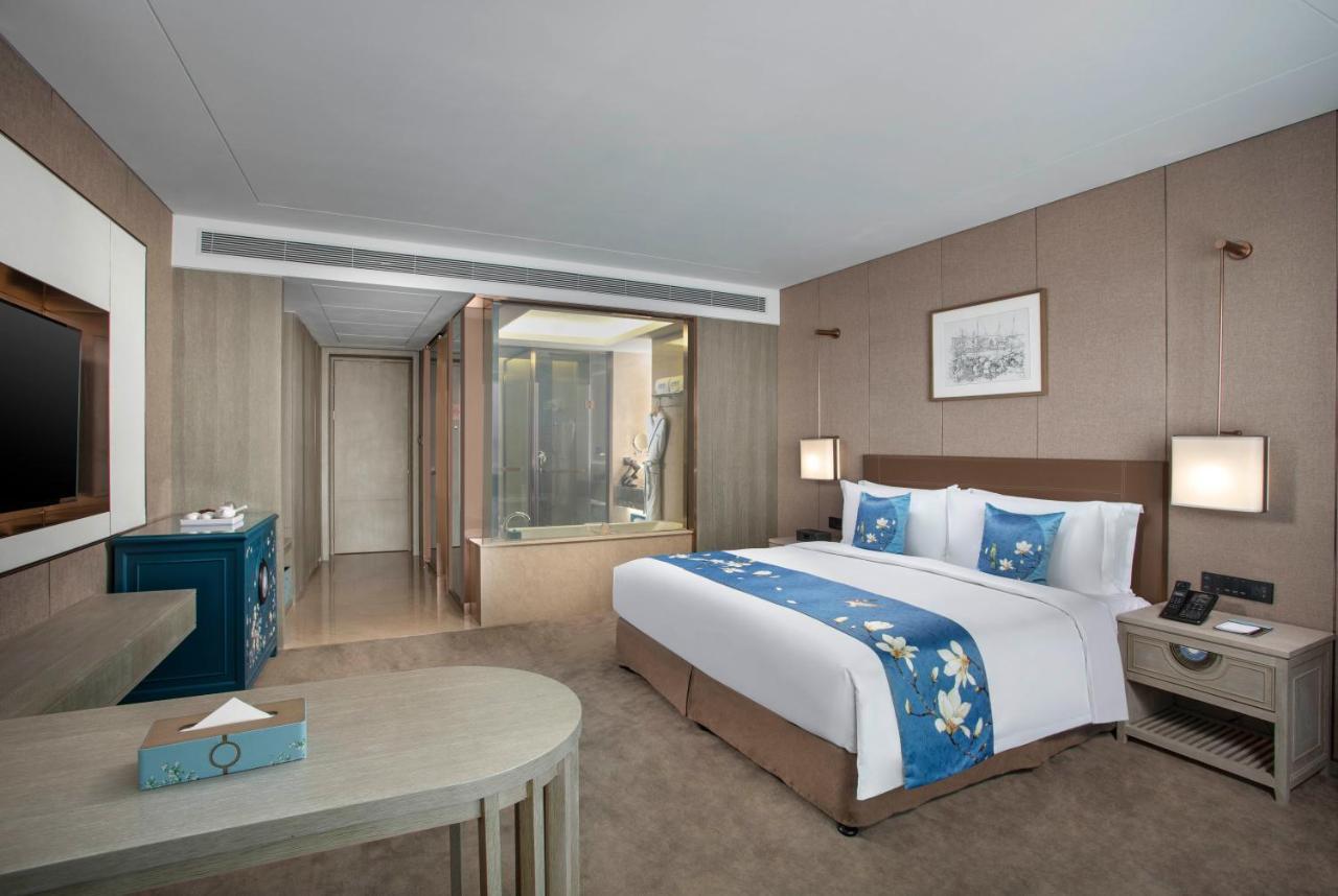 Kunming Huiyue Wyndham Hotel Dış mekan fotoğraf
