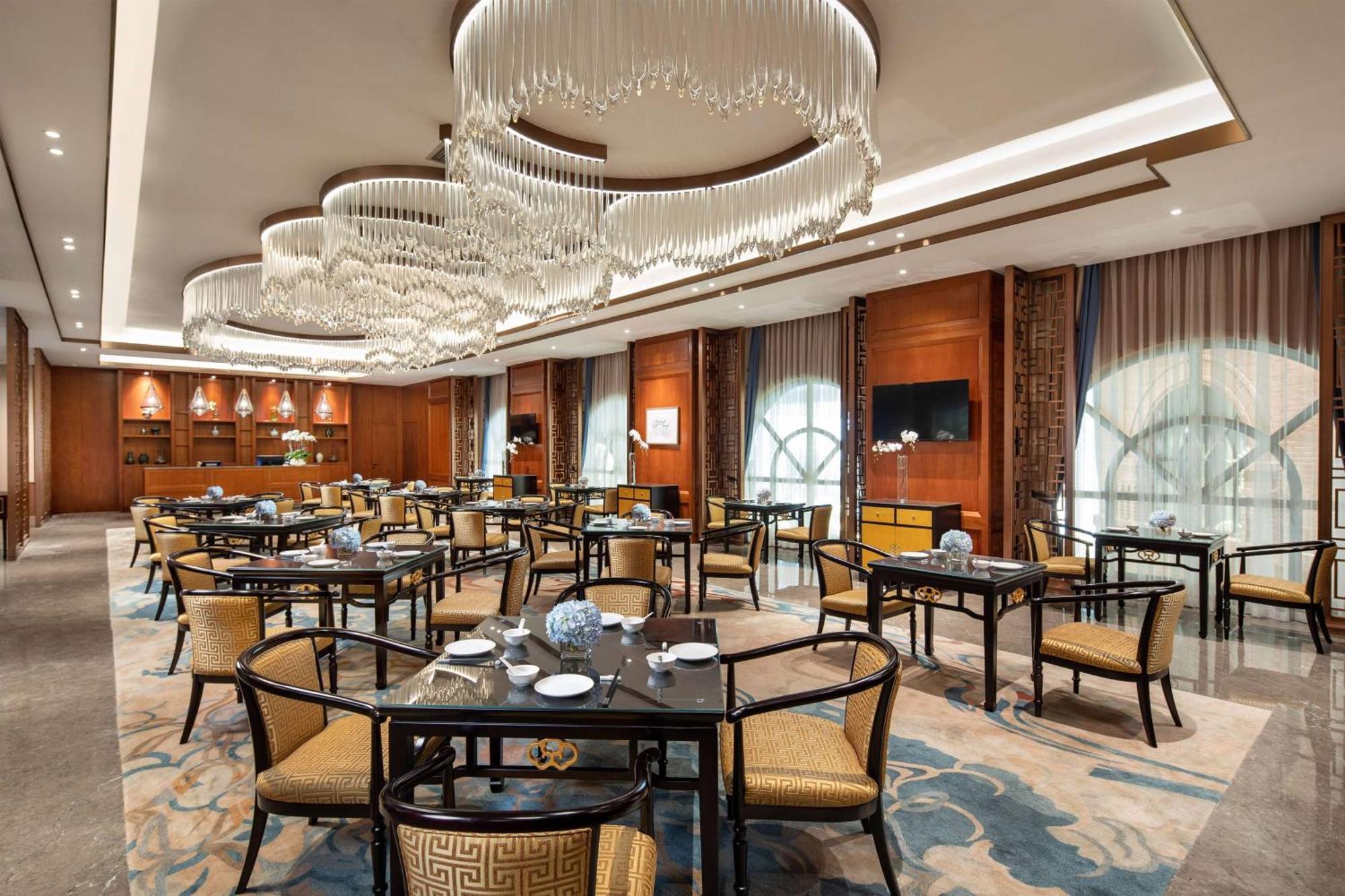 Kunming Huiyue Wyndham Hotel Dış mekan fotoğraf