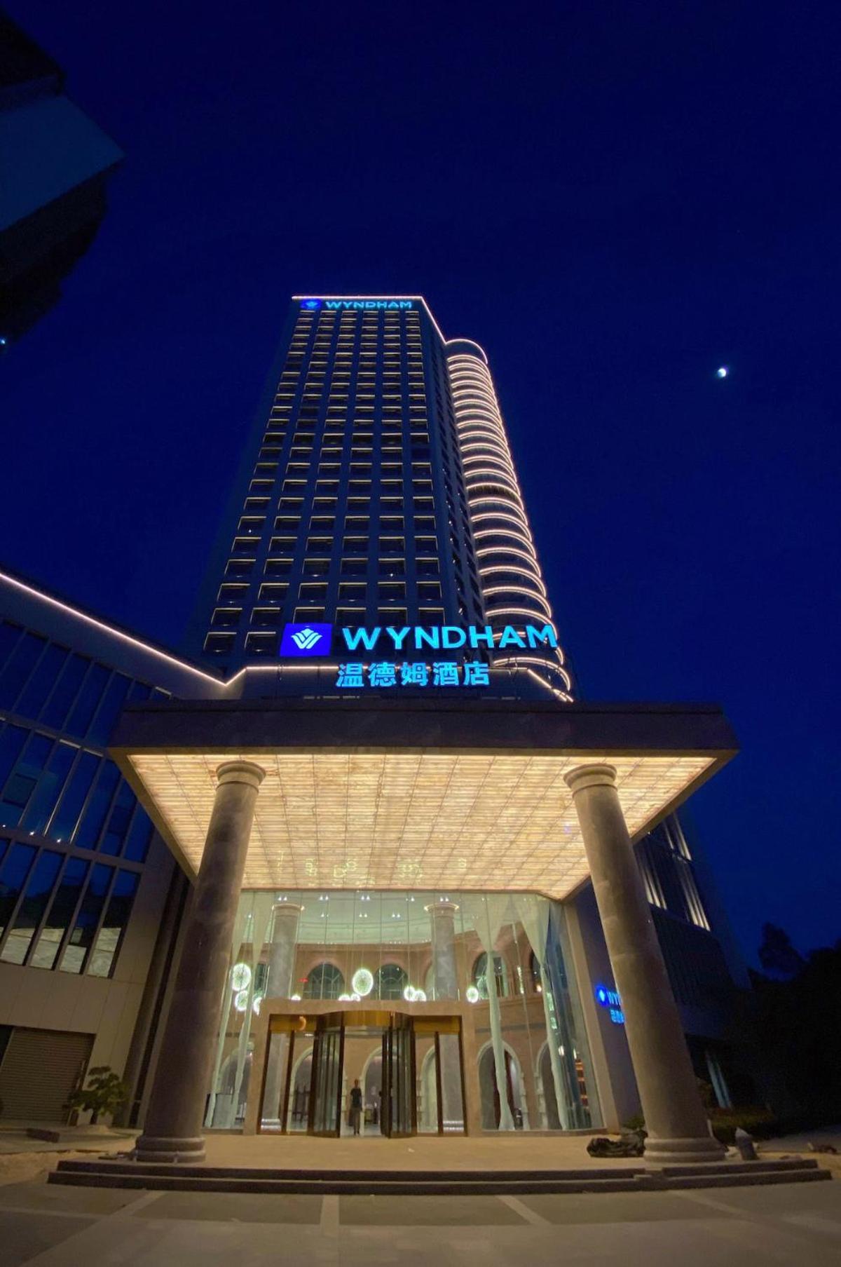 Kunming Huiyue Wyndham Hotel Dış mekan fotoğraf