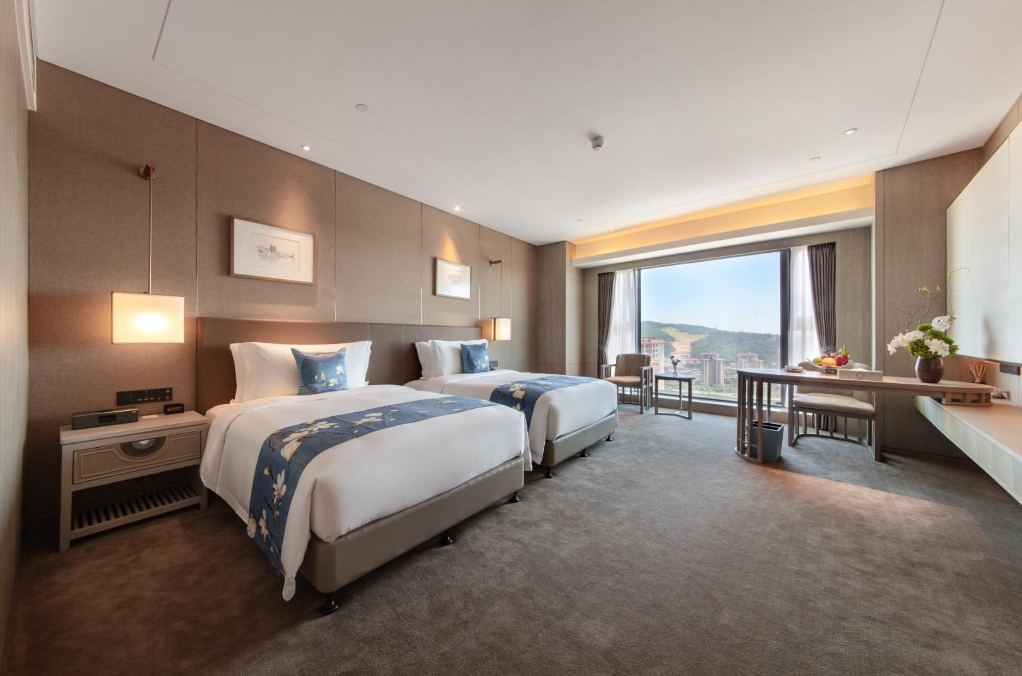 Kunming Huiyue Wyndham Hotel Dış mekan fotoğraf